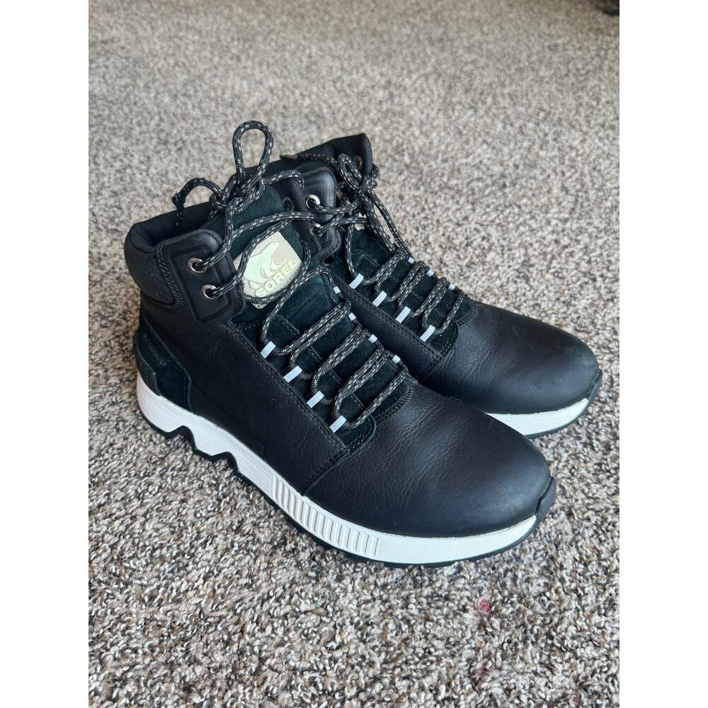 Sorel Men’s Waterproof Winter Boots Black Lace-Up Outdoor Shoes Size 8.5